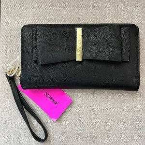 Betsey Johnson Big Bow Black Zip Around Wristlet